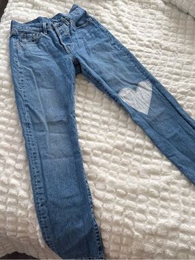 Levi’s Blue High-Waist Mom Jeans with Heart Patch